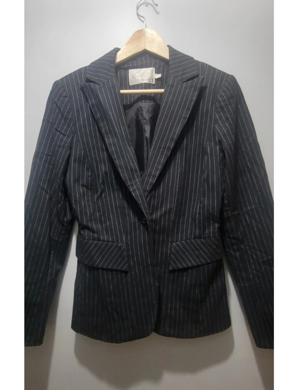 Dynamite Size 7 Black Lined Pinstripe Fitted Blazer Suit Jacket (1029)
